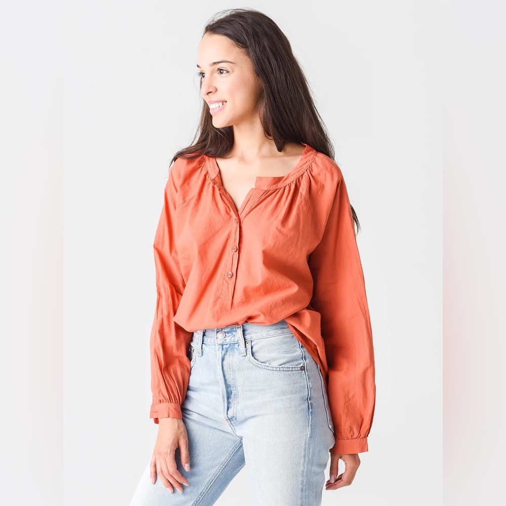 Stark X Women's Rust Orange Button Neckline Top Blouse Flowy